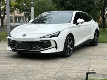 2023 MG 7 с пробегом 8 000 км