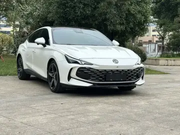 2023 MG 7 с пробегом 8 000 км