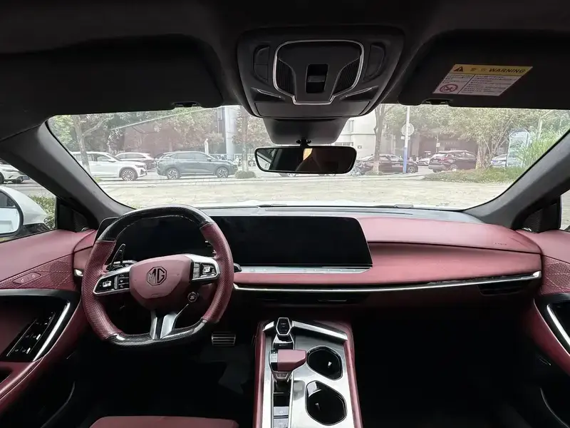 2023 MG 7 с пробегом 8 000 км