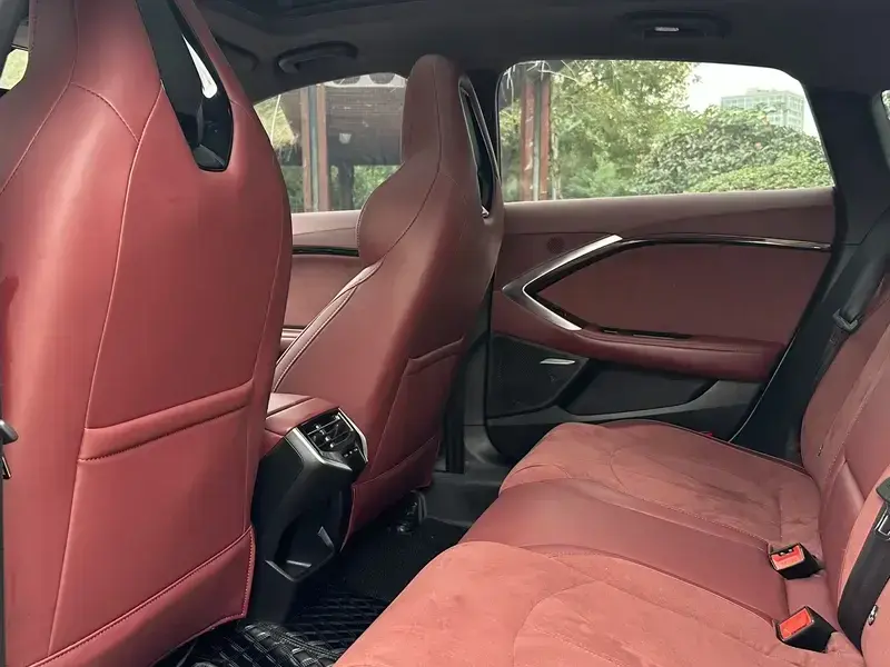 2023 MG 7 с пробегом 8 000 км
