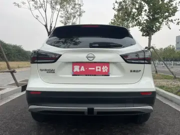 2025 Nissan Qashqai с пробегом 16 000 км