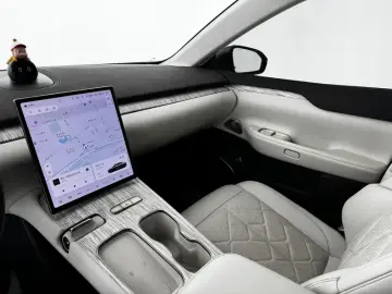 2024 Nio ET7 с пробегом 66 000 км