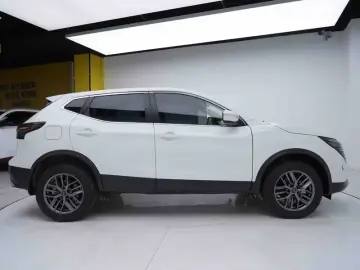 2025 Nissan Qashqai с пробегом 2 700 км
