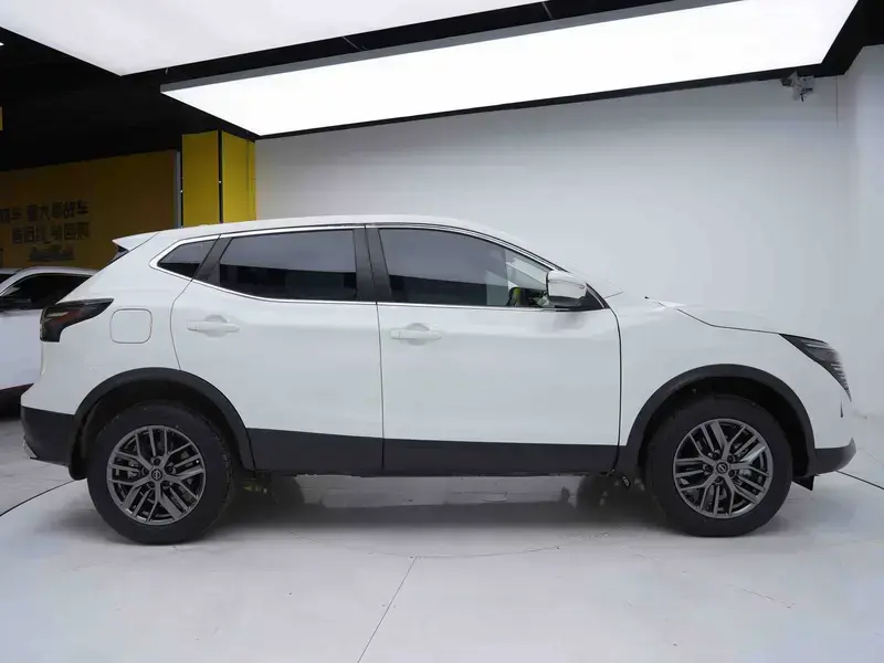 2025 Nissan Qashqai с пробегом 2 700 км