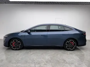 2025 Nissan N7 с пробегом 21 200 км