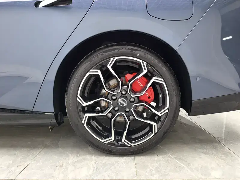 2025 Nissan N7 с пробегом 21 200 км