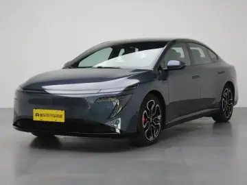 Nissan N7