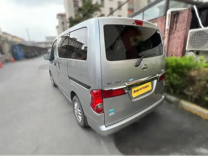 2016 Nissan NV200 с пробегом 72 100 км