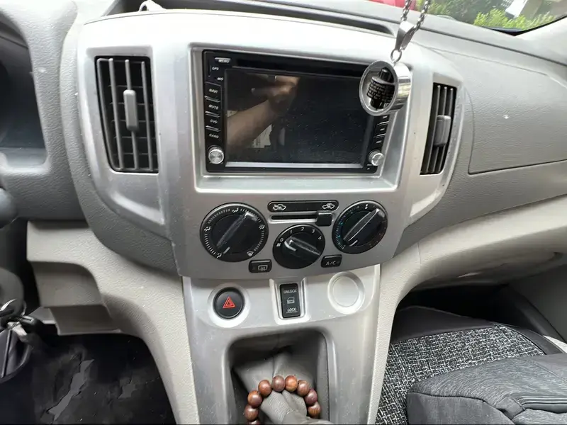 2016 Nissan NV200 с пробегом 72 100 км