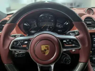 2023 Porsche 718 Spyder с пробегом 50 200 км