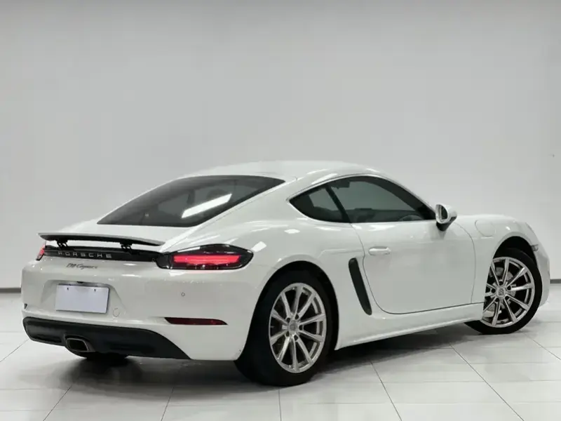 2020 Porsche 718 Spyder с пробегом 87 000 км