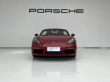 2023 Porsche 718 Spyder с пробегом 17 000 км