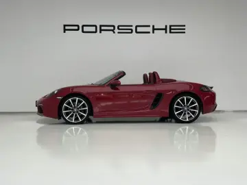 2023 Porsche 718 Spyder с пробегом 17 000 км