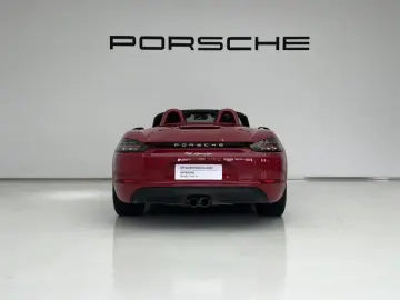 2023 Porsche 718 Spyder с пробегом 17 000 км