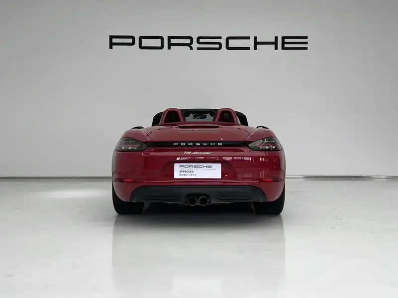 2023 Porsche 718 Spyder с пробегом 17 000 км