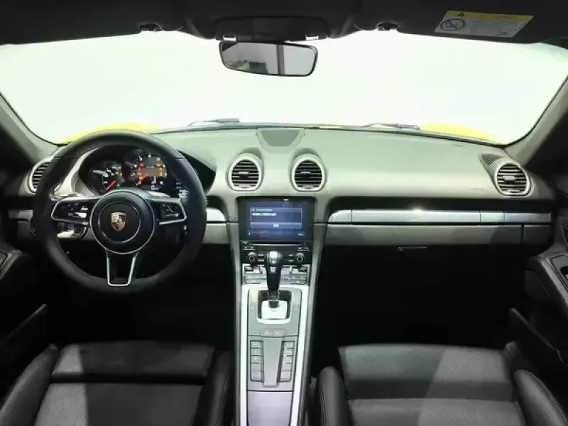 2020 Porsche 718 Spyder с пробегом 41 000 км