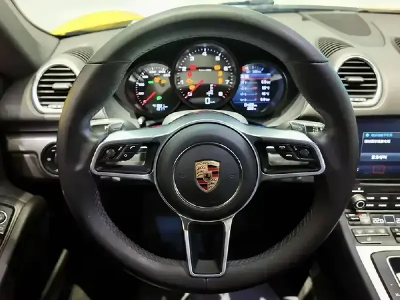 2020 Porsche 718 Spyder с пробегом 41 000 км