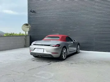 2023 Porsche 718 Spyder с пробегом 16 000 км