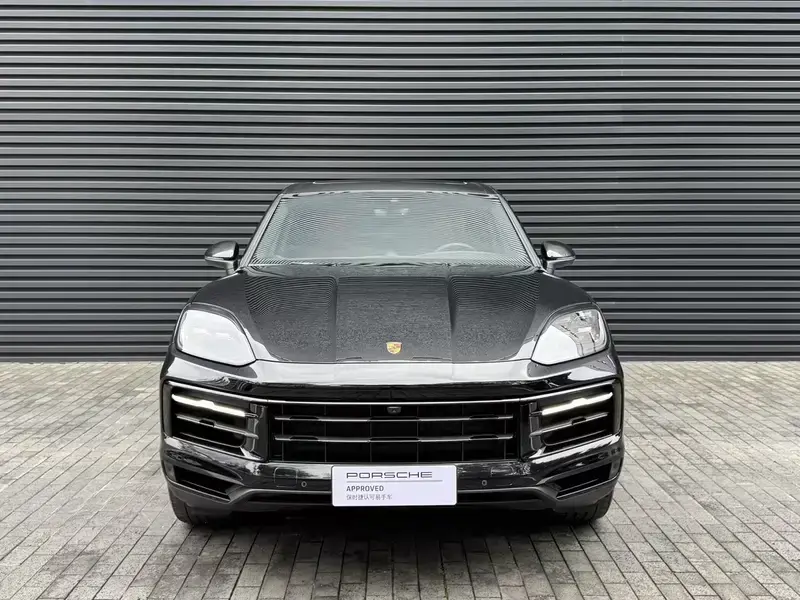 2025 Porsche Cayenne с пробегом 14 200 км