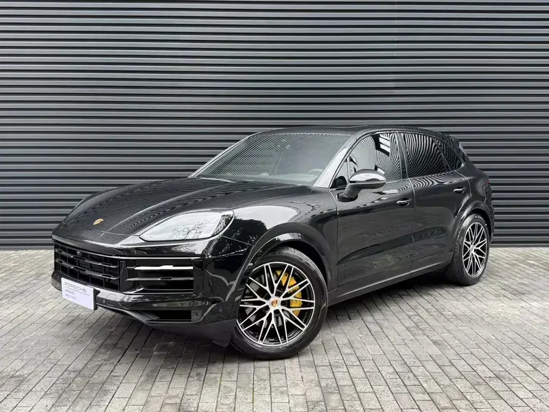 2025 Porsche Cayenne с пробегом 14 200 км