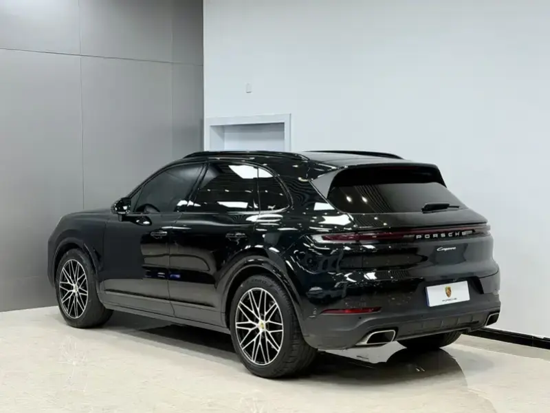 2024 Porsche Cayenne с пробегом 41 000 км