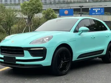 2022 Porsche Macan с пробегом 48 000 км