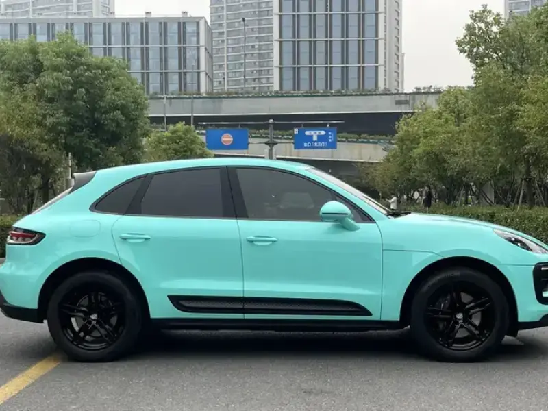 2022 Porsche Macan с пробегом 48 000 км