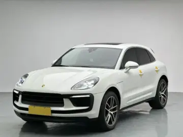 2023 Porsche Macan с пробегом 71 000 км