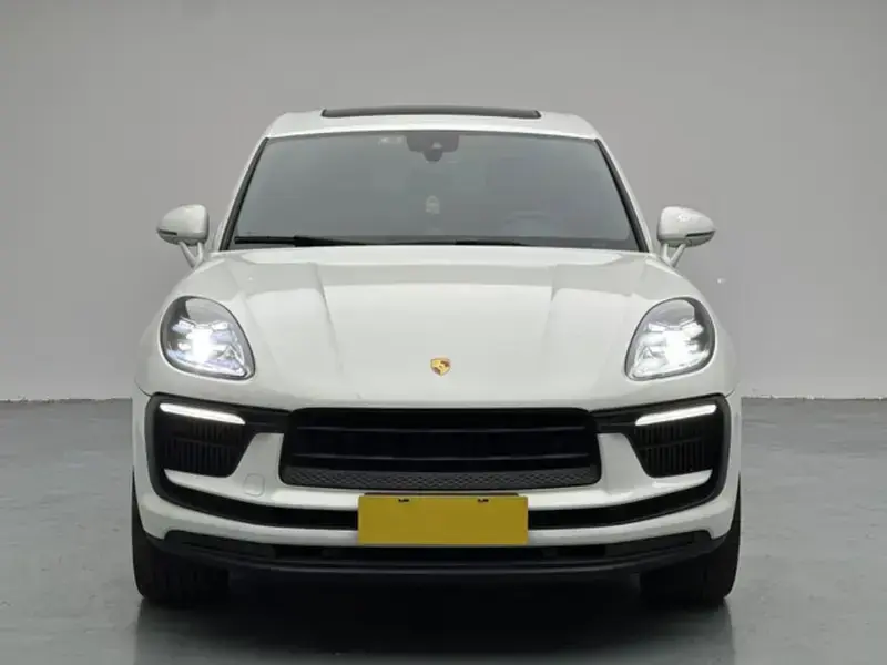 2023 Porsche Macan с пробегом 71 000 км
