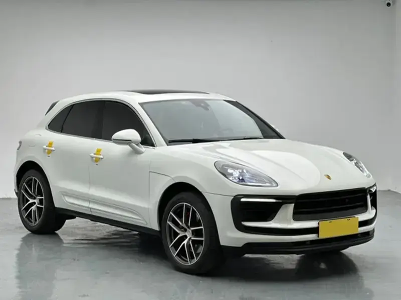 2023 Porsche Macan с пробегом 71 000 км