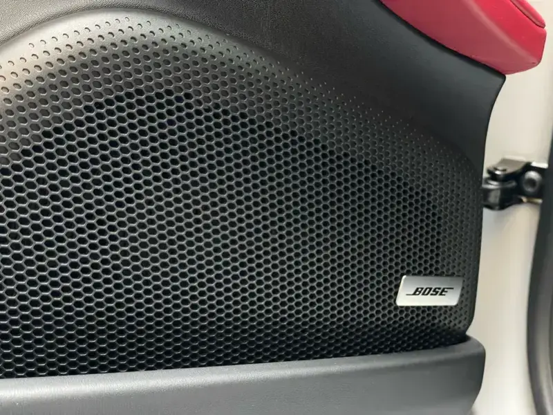 2024 Porsche Panamera с пробегом 21 000 км