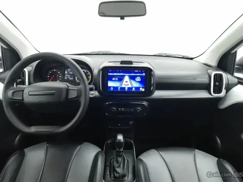 2022 Roewe Clever с пробегом 48 100 км