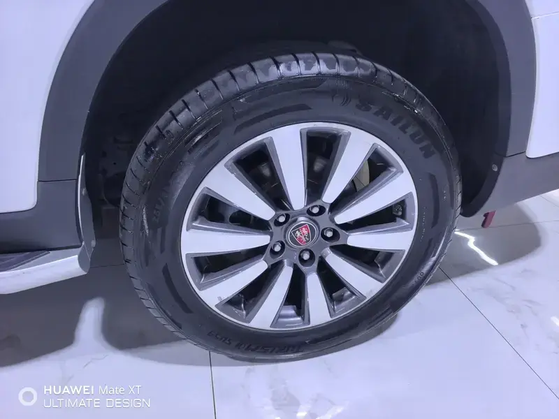2018 Roewe RX8 с пробегом 80 000 км