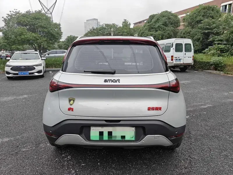 2023 Smart #1 с пробегом 37 000 км