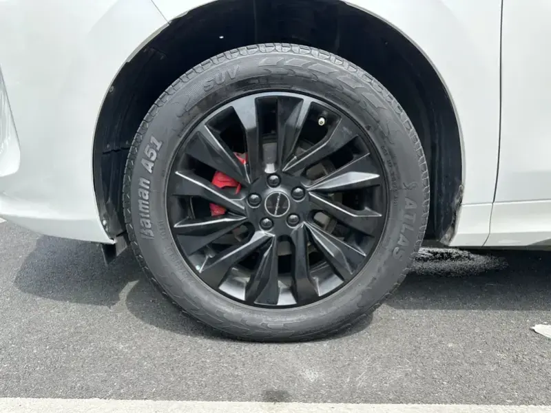 2021 Forthing T5 EVO с пробегом 45 000 км