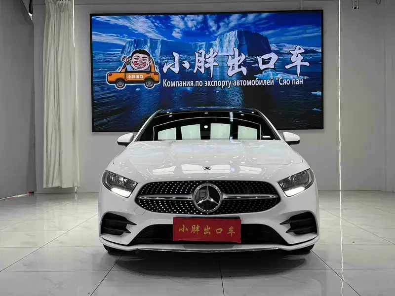2022 Mercedes-Benz A-Класс с пробегом 75 400 км