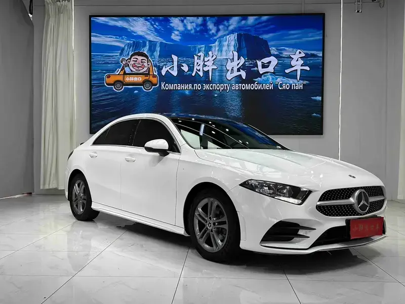 2022 Mercedes-Benz A-Класс с пробегом 75 400 км