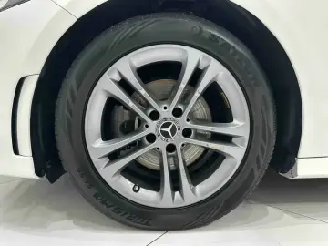 2022 Mercedes-Benz A-Класс с пробегом 75 400 км