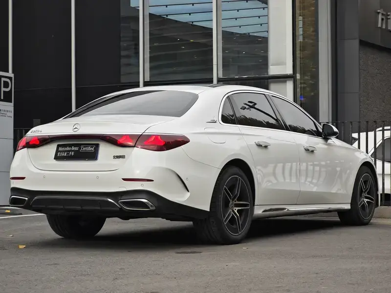 2024 Mercedes-Benz E-Класс с пробегом 44 000 км