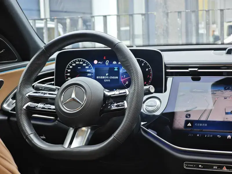 2024 Mercedes-Benz E-Класс с пробегом 44 000 км