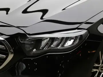 2025 Mercedes-Benz E-Класс с пробегом 9 000 км
