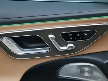2025 Mercedes-Benz E-Класс с пробегом 9 000 км