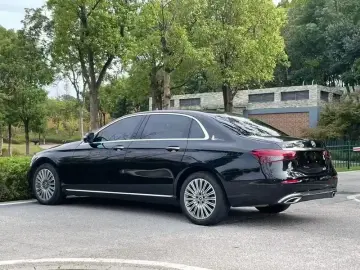 2023 Mercedes-Benz E-Класс с пробегом 28 000 км