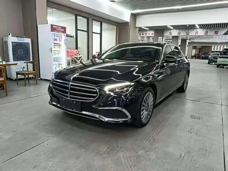 2023 Mercedes-Benz E-Класс с пробегом 41 100 км