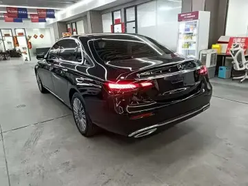 2023 Mercedes-Benz E-Класс с пробегом 41 100 км