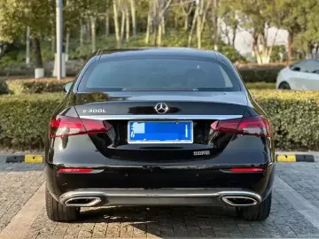 2023 Mercedes-Benz E-Класс с пробегом 92 000 км