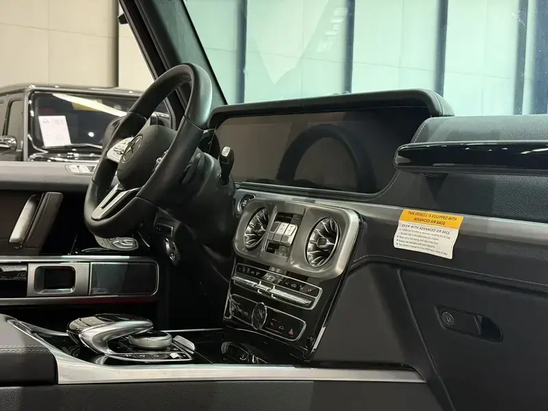 2024 Mercedes-Benz G-Класс с пробегом 9 000 км