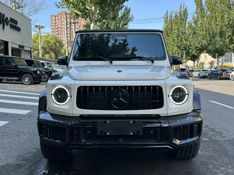 2025 Mercedes-Benz G-Класс AMG с пробегом 9 000 км
