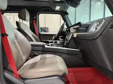 2024 Mercedes-Benz G-Класс с пробегом 9 000 км