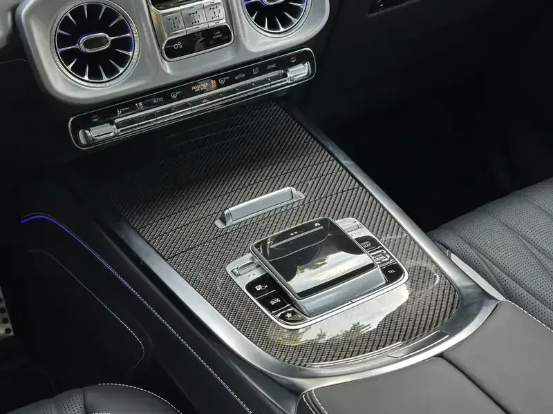 2025 Mercedes-Benz G-Класс AMG с пробегом 9 000 км